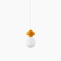 Vilrosa-S-Yellow-minimalistyczna-lampa-wiszaca-ceramiczna-18-zolta-mleczne-szklo-01.webp